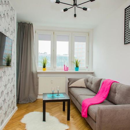 Апартаменты Cozy Studio Next To Central Station Варшава Экстерьер фото