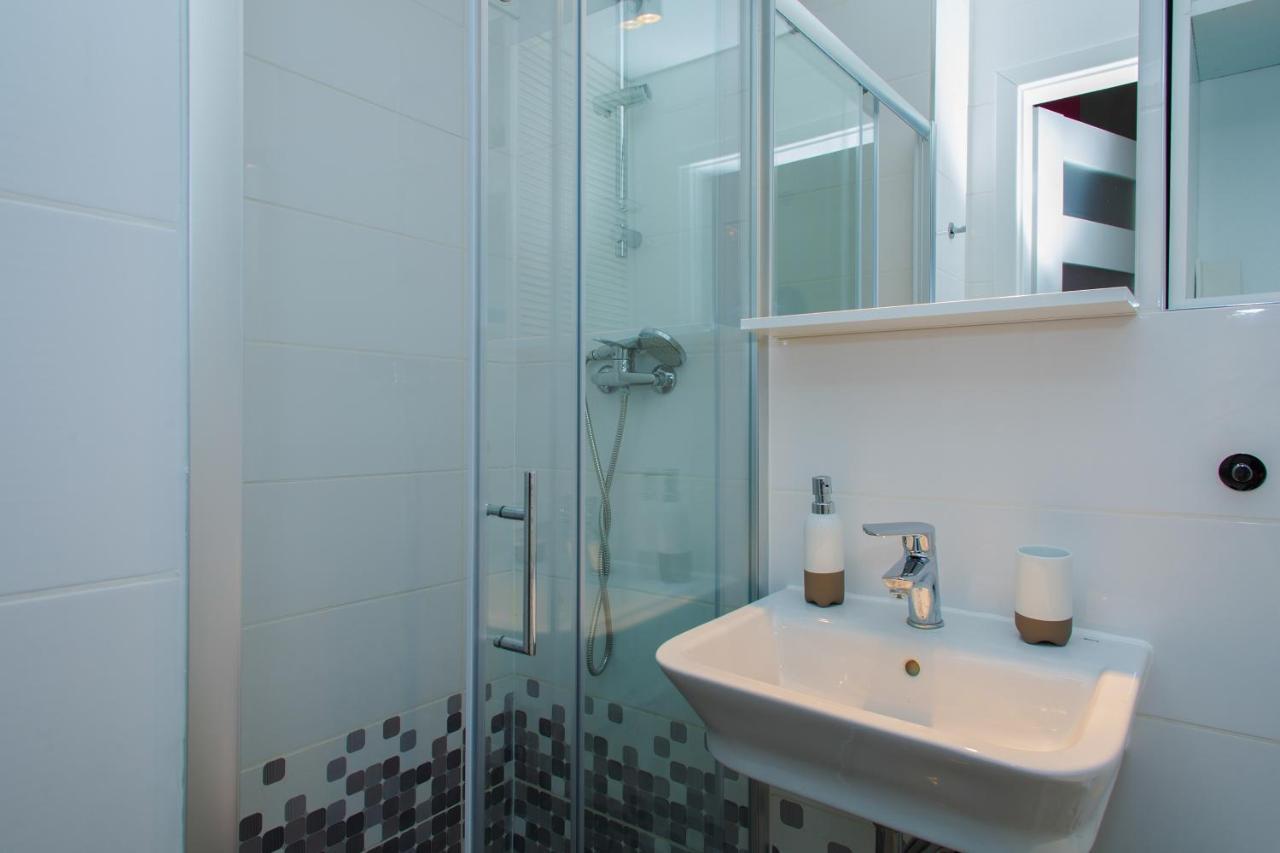 Апартаменты Cozy Studio Next To Central Station Варшава Экстерьер фото